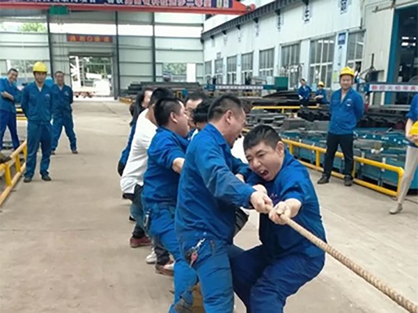 【湘潭恒欣】開展拔河比賽！